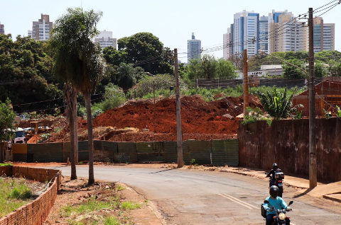 Obra perto do C&oacute;rrego Vendas &eacute; investigada e MP pede acordo para reduzir riscos