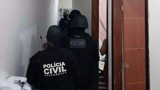 Fac&ccedil;&atilde;o do &ldquo;Mago&rdquo; tinha luxos em pres&iacute;dio e girava milh&otilde;es em contas de laranjas