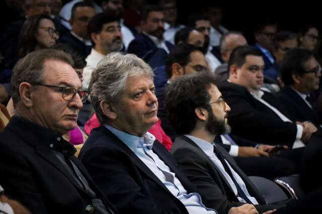 Prioridade, obra de f&aacute;brica de fertilizantes &eacute; dividida em 7 blocos para rapidez