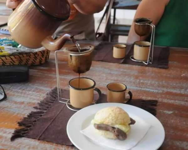 Pre&ccedil;os da carne e do caf&eacute; devem voltar a subir, apesar de queda em agosto