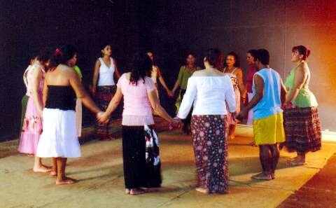 Projeto usa teatro para apoiar mulheres no enfrentamento &agrave; viol&ecirc;ncia 