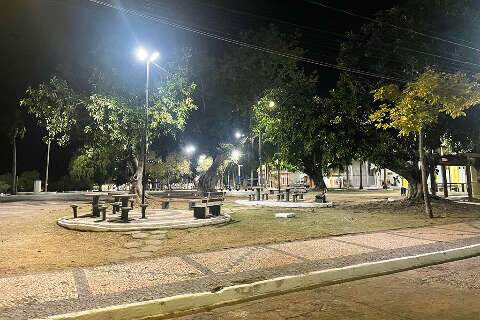 TCE barra contrato de ilumina&ccedil;&atilde;o p&uacute;blica de R$ 59,9 milh&otilde;es em Corumb&aacute;