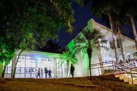 Novo Teatro do Pa&ccedil;o reabre como &quot;leque de op&ccedil;&otilde;es&quot; para a cultura