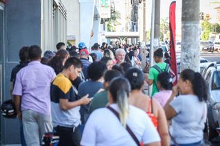 Semana termina com 967 vagas abertas para quem busca o 1º trabalho Semana termina com 967 vagas abertas para quem busca o 1º trabalho
