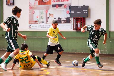 S&aacute;bado promete emo&ccedil;&atilde;o com cinco partidas da Copa Pelezinho de Futsal