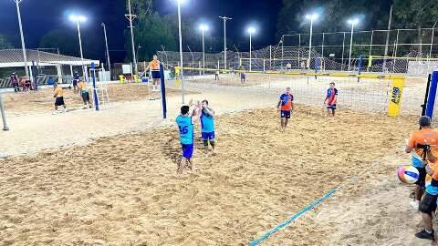 TCE paga para servidores jogarem de v&ocirc;lei a boz&oacute; em torneio nacional