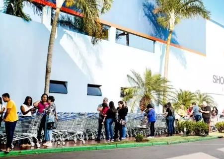 Leitores raramente v&atilde;o ao Paraguai para fazer compras