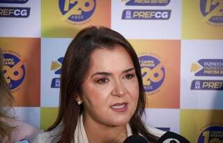 Prefeita admite sobrecarga e classifica troca na Saúde como “reestruturação” Prefeita admite sobrecarga e classifica troca na Saúde como “reestruturação”