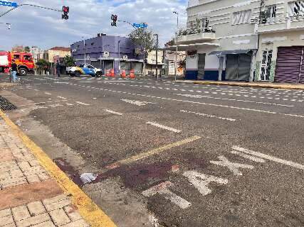 Morto na Rua Maracaju foi atingido por 13 facadas, maioria nas costas