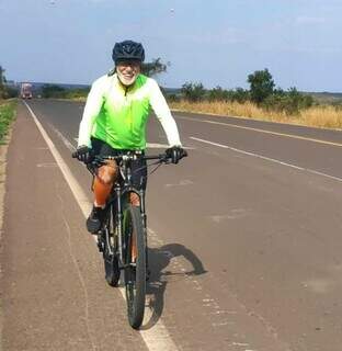 Aos 63 anos, Ivanilson encara viagem de 4 mil km de bicicleta