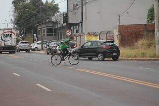 Prefeitura fará estudo técnico em cruzamento onde motociclista morreu Prefeitura fará estudo técnico em cruzamento onde motociclista morreu