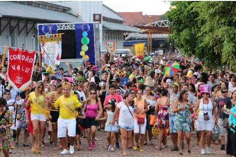 Gostem ou n&atilde;o, Campo Grande &eacute; terra de Carnaval e hist&oacute;ria comprova 