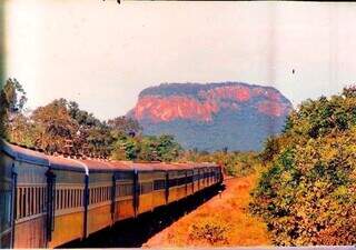 Can&ccedil;&atilde;o Trem do Pantanal fez 50 anos, mas vag&otilde;es s&atilde;o s&oacute; lembran&ccedil;a