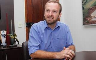 Prefeito de Terenos &eacute; preso em opera&ccedil;&atilde;o contra fraude