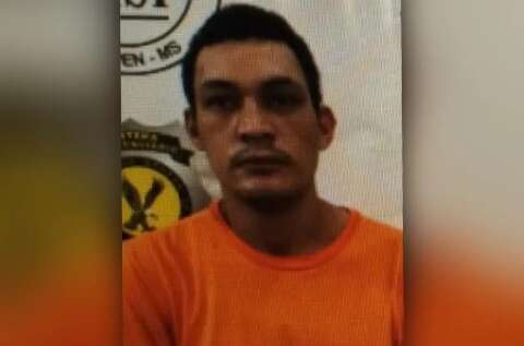 Suspeito de esfaquear mulher n&atilde;o era homem morto pela PM; esclarece delegado