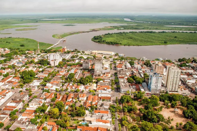 Menina conta &agrave; professora abusos que a m&atilde;e dizia n&atilde;o ter import&acirc;ncia