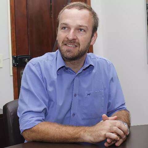Preso por corrup&ccedil;&atilde;o, prefeito de Terenos pede afastamento do cargo 