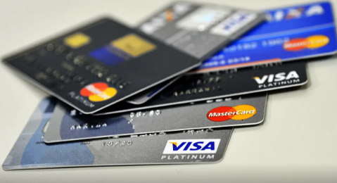 Voc&ecirc; usa cart&atilde;o de cr&eacute;dito para compras do dia a dia?
