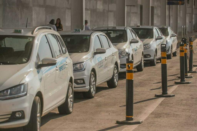 Corrida de t&aacute;xi fica 15% mais cara a partir de hoje
