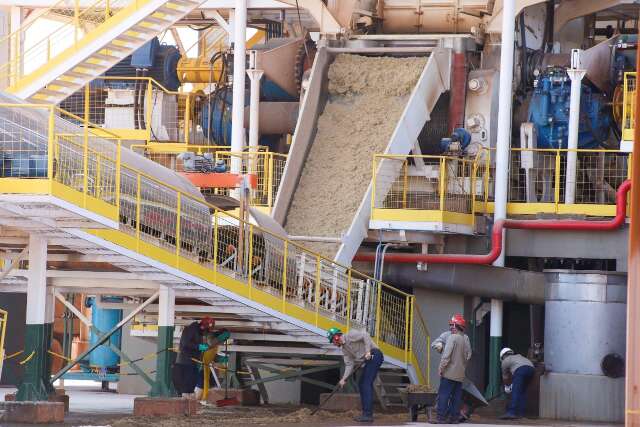 Usina &eacute; inaugurada em Parana&iacute;ba, refor&ccedil;ando polo de bioenergia em MS