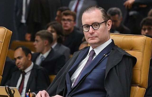 STF valida fim autom&aacute;tico do aux&iacute;lio-doen&ccedil;a ap&oacute;s 120 dias sem per&iacute;cia