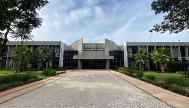 TJMS aumenta pens&atilde;o de crian&ccedil;a com base em sinais de riqueza do pai