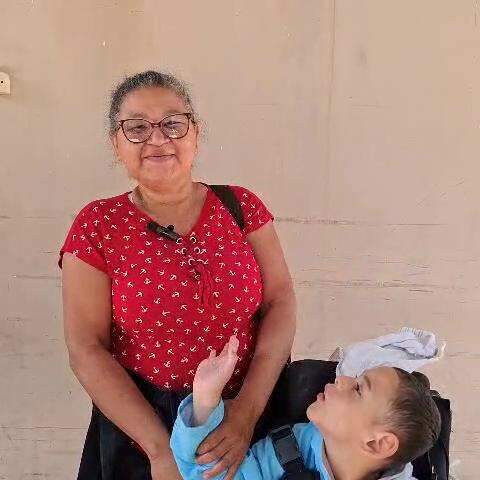 &quot;Meu sonho &eacute; ele andar&quot;: av&oacute; &eacute; esperan&ccedil;a em dia de mutir&atilde;o de cirurgias em MS