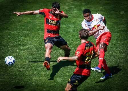 Sport marca no fim e arranca empate com o Bragantino fora de casa
