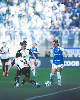 Corinthians e Cruzeiro decidem o t&iacute;tulo do Brasileir&atilde;o Feminino neste domingo