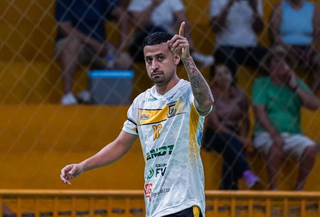 Juventude vence Corumb&aacute; e garante vice-lideran&ccedil;a no Estadual de Futsal