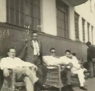 Com 71 anos de hist&oacute;ria, o futuro do Hotel Gaspar &eacute; ser destru&iacute;do? 