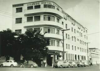 Com 71 anos de hist&oacute;ria, o futuro do Hotel Gaspar &eacute; ser destru&iacute;do? 