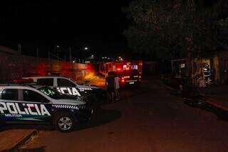 Casa &eacute; incendiada ap&oacute;s den&uacute;ncias de abuso contra crian&ccedil;as em comunidade