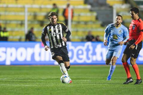 Atl&eacute;tico-MG desperdi&ccedil;a vantagem de dois gols e empata com Bol&iacute;var