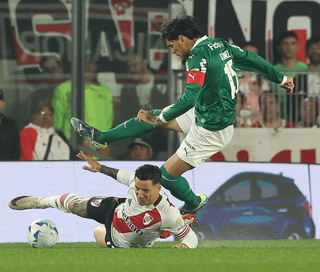 Palmeiras vence River Plate com gols de G&oacute;mez e Vitor Roque