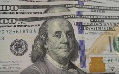 D&oacute;lar sobe para R$ 5,30 ap&oacute;s corte de juros nos EUA