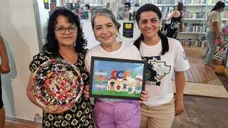 H&aacute; 40 anos, Maria reproduz t&eacute;cnica de tran&ccedil;ado ensinada pela m&atilde;e 