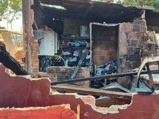 Em depoimento, meninas confirmam abusos de vizinho que teve casa incendiada