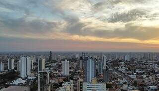 MS tem 16 cidades em crise de gestão; Campo Grande é 2ª pior capital no País MS tem 16 cidades em crise de gestão; Campo Grande é 2ª pior capital no País