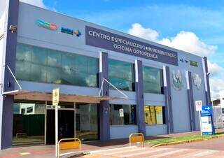 Sa&uacute;de abre auditoria sobre falta de cadeiras de rodas e pr&oacute;teses na Apae