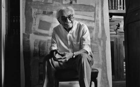 Bi&oacute;grafo v&ecirc; Manoel de Barros como ignorado em Mato Grosso do Sul