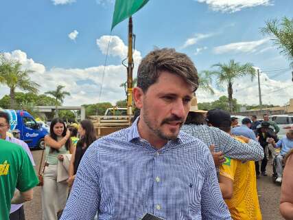 Prefeitos acompanham Reinaldo e PL passa a comandar 23 prefeituras em MS