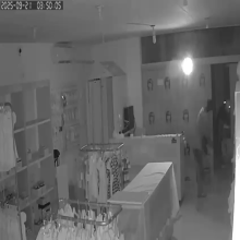 Loja infantil &eacute; alvo de ladr&otilde;es duas madrugadas seguidas no Centro da Capital