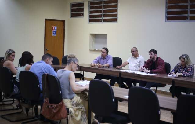 Comit&ecirc; debate inefici&ecirc;ncia de aplicativo para cegos no transporte p&uacute;blico