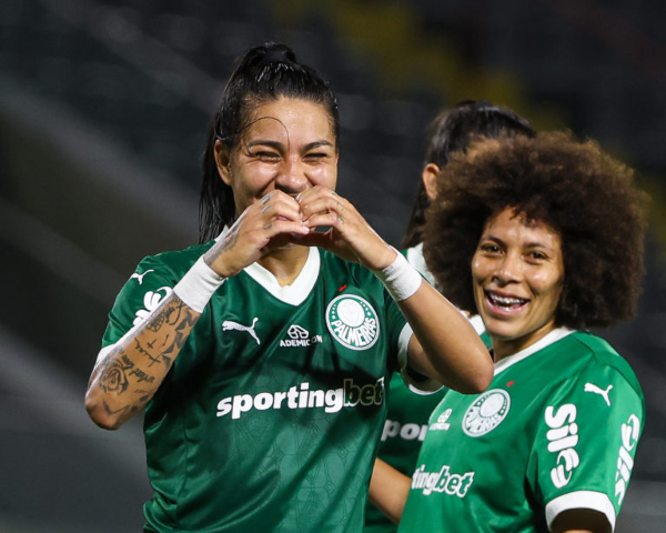 Palmeiras mant&eacute;m vice-lideran&ccedil;a ao superar Ferrovi&aacute;ria no Paulista Feminino