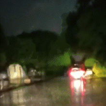 Temporal com vento de 70 km/h derruba &aacute;rvores e destelha casas na fronteira