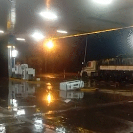 Vento de 115 km/h provoca falta de energia e afeta abastecimento de &aacute;gua 