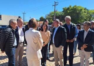 Riedel e ministra assinam conv&ecirc;nio de R$ 51,6 milh&otilde;es na fronteira