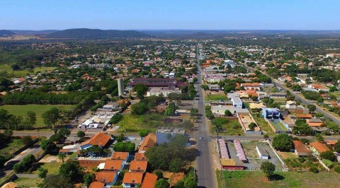 Homem morre ap&oacute;s queda de pe&ccedil;a de m&aacute;quina em mineradora