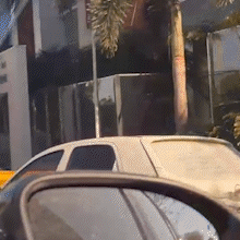 Acidente entre 5 ve&iacute;culos deixa motociclista ferido e tumultua tr&acirc;nsito